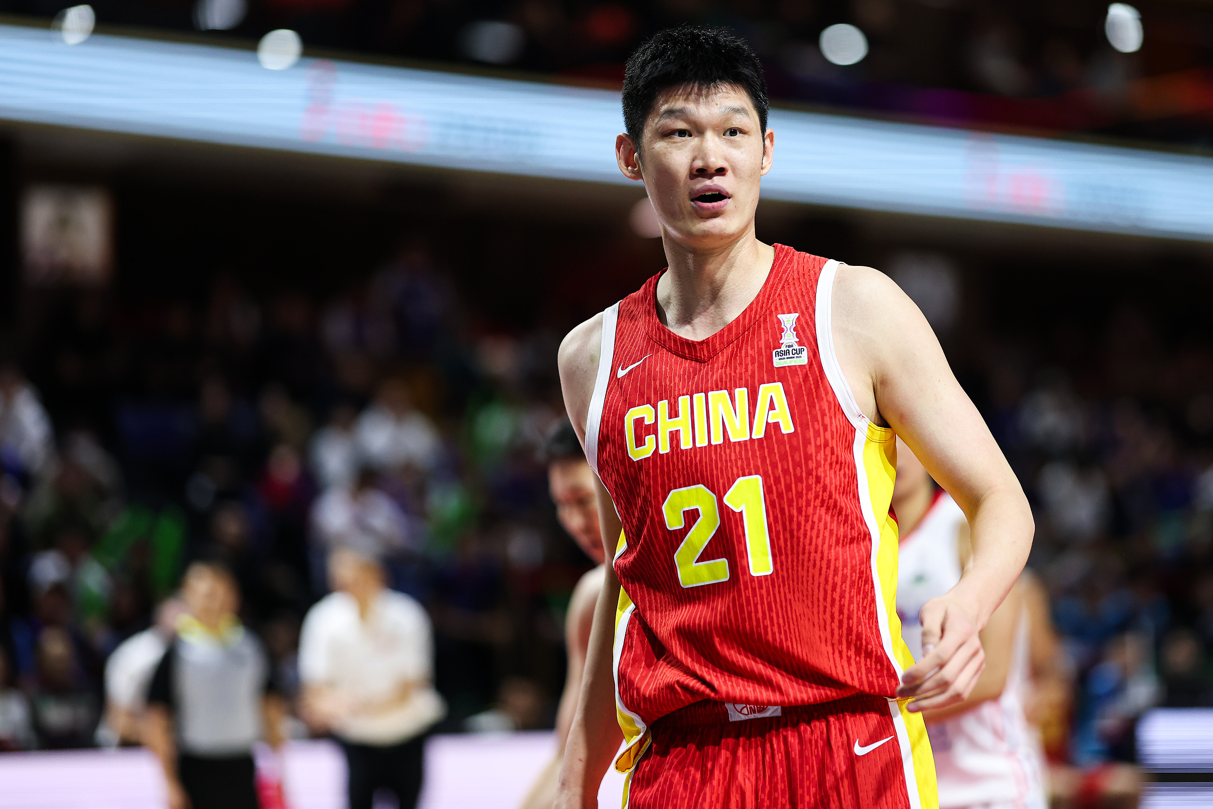 中国男篮6人得分上双&amp;amp;12人全部完成得分，大胜印度男篮31分